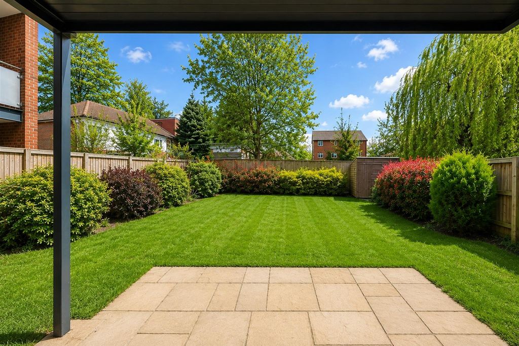 Property photo 2 of 10