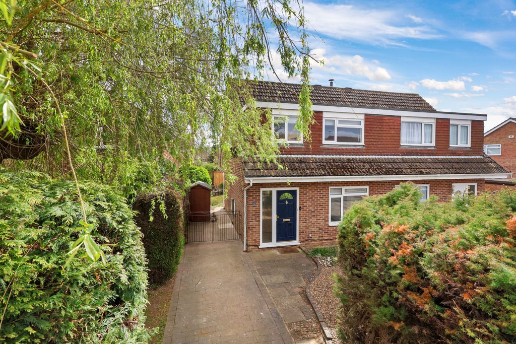 Property photo 1 of 10 Picture No. 11