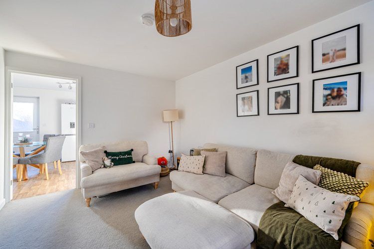 Property photo 3 of 22