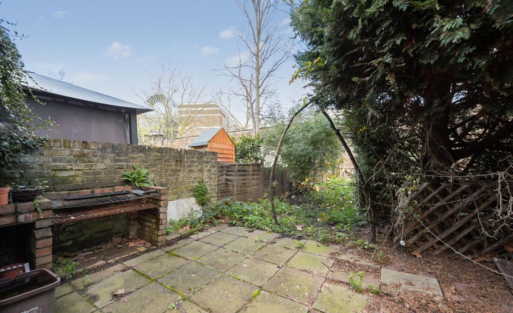 Property photo 3 of 8