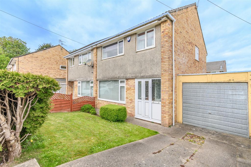 Property photo 1 of 23