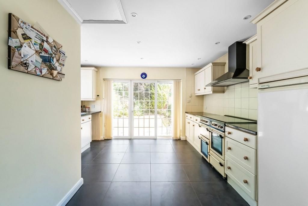 Property photo 2 of 19 Kitchen 1.Jpg