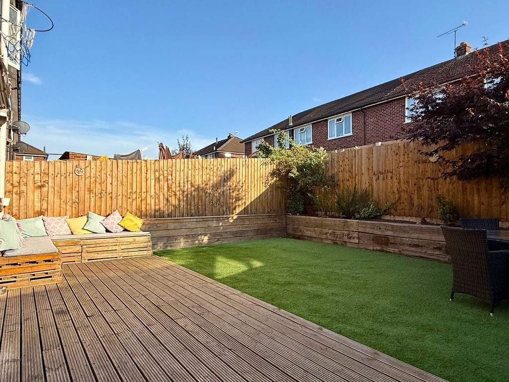 Property photo 2 of 15