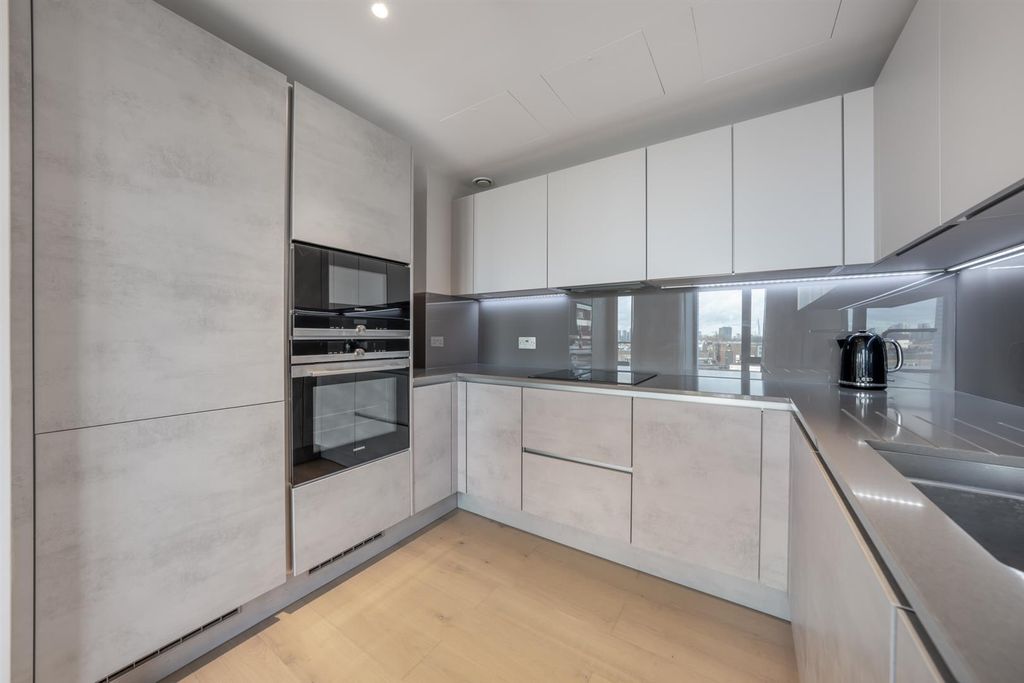 Property photo 2 of 22 Dsc09622-Hdr-Edit-2.Jpg