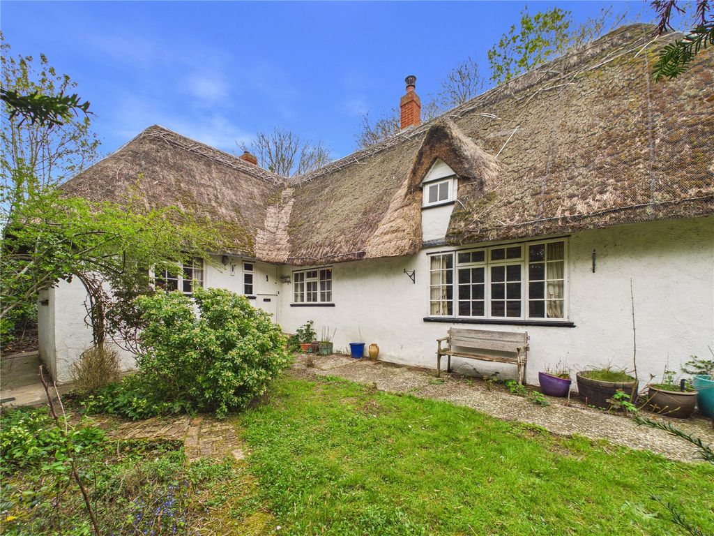 Property photo 1 of 15 Picture No. 02