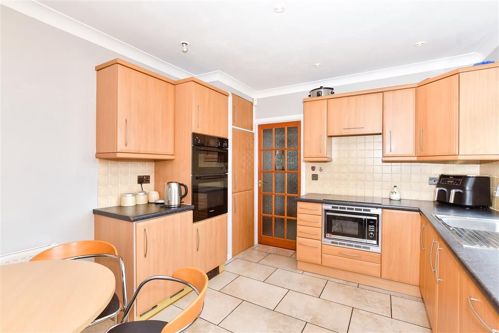Property photo 1 of 13 Kitchen
