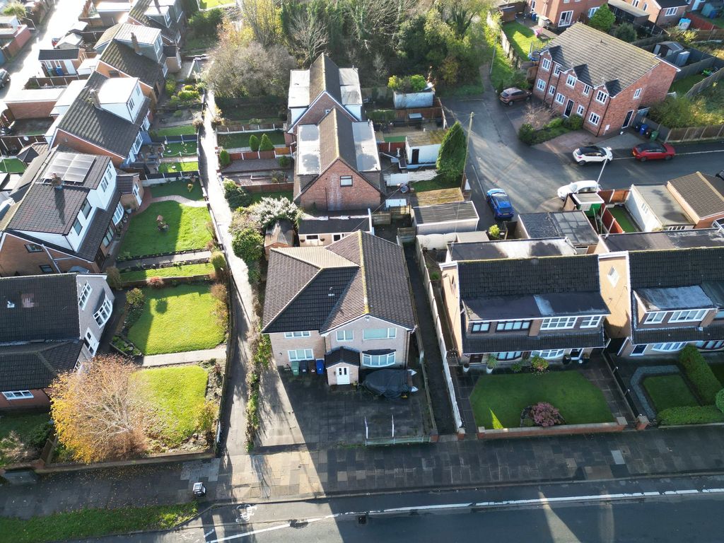 Property photo 1 of 27