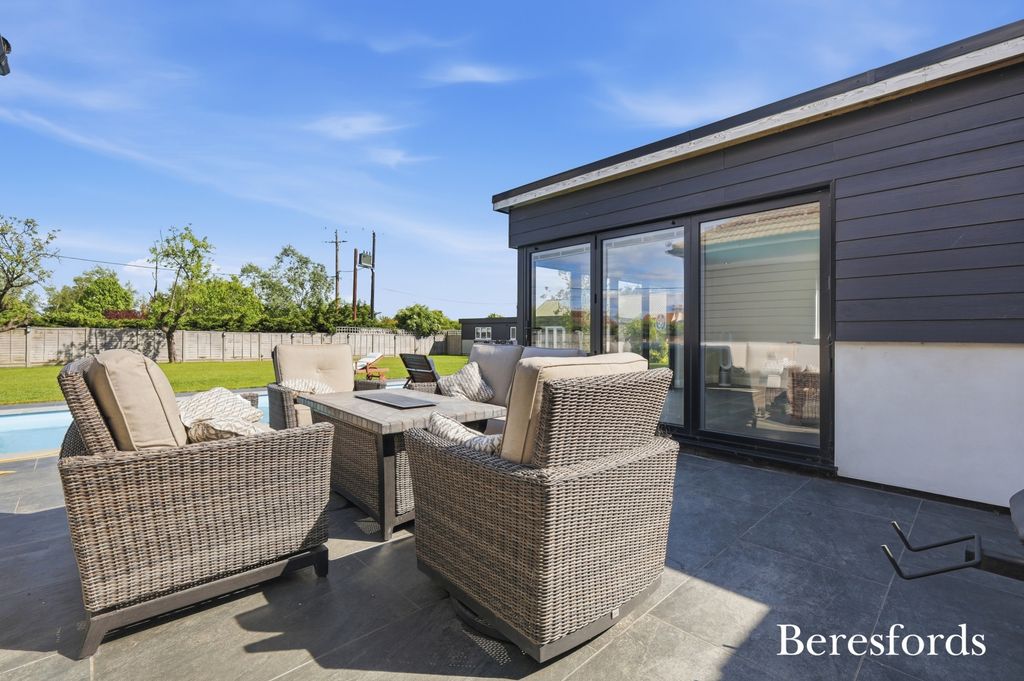 Additional image 20 of 4 bed bungalow for saleBraintree Green, Rayne CM77