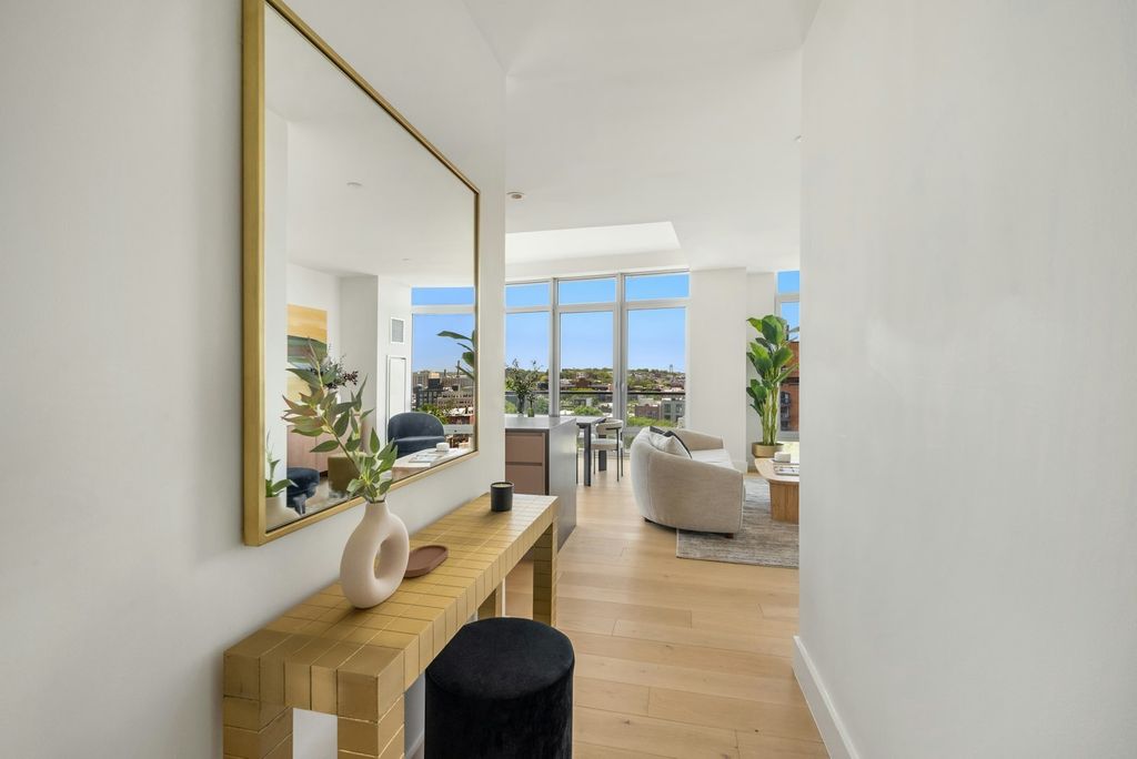 Property photo 3 of 10 <Alttext/>