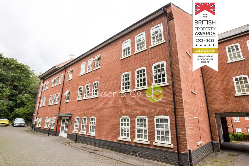 Property photo 1 of 7