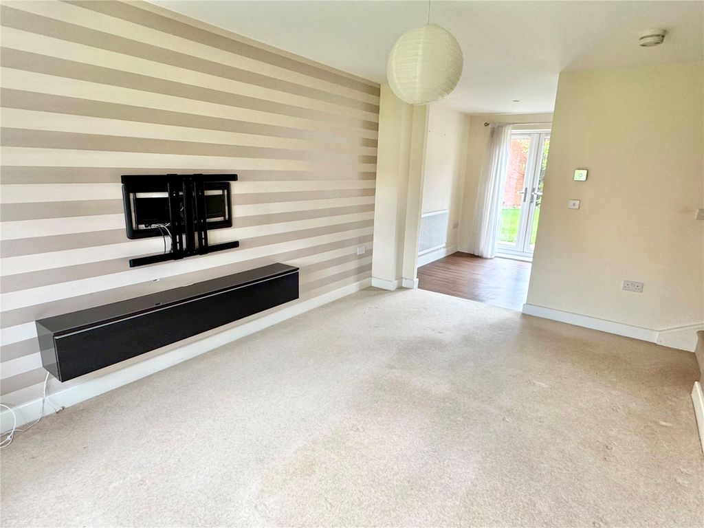 Property photo 3 of 15 Picture No. 29