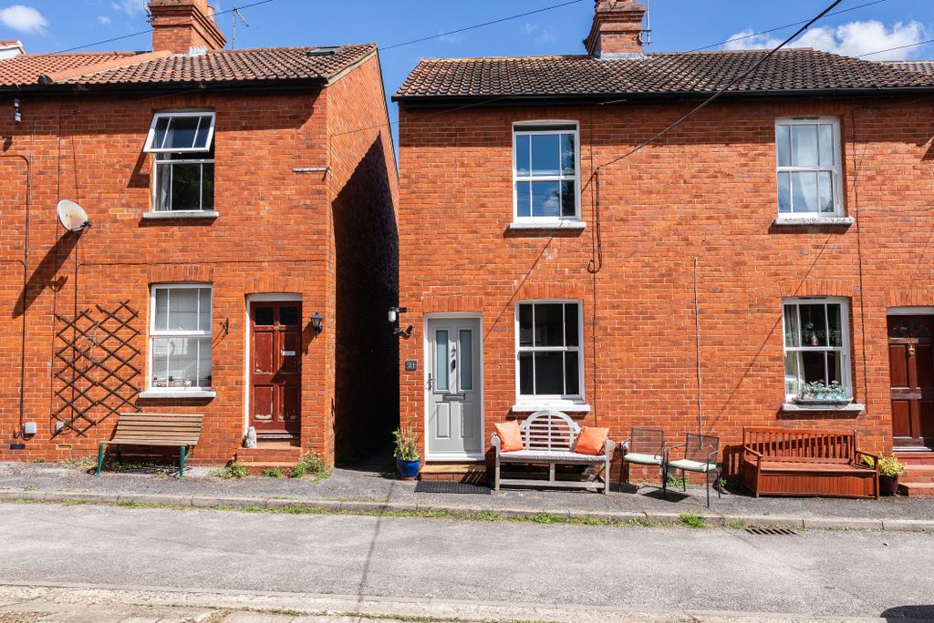 Property photo 1 of 13 Dsc05006