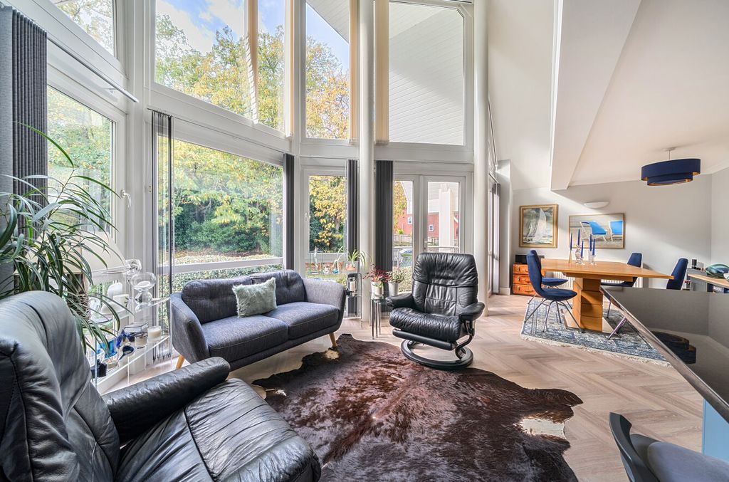 Property photo 1 of 31 Reception Room