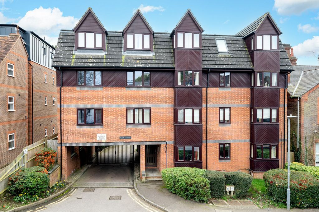 Property photo 1 of 14