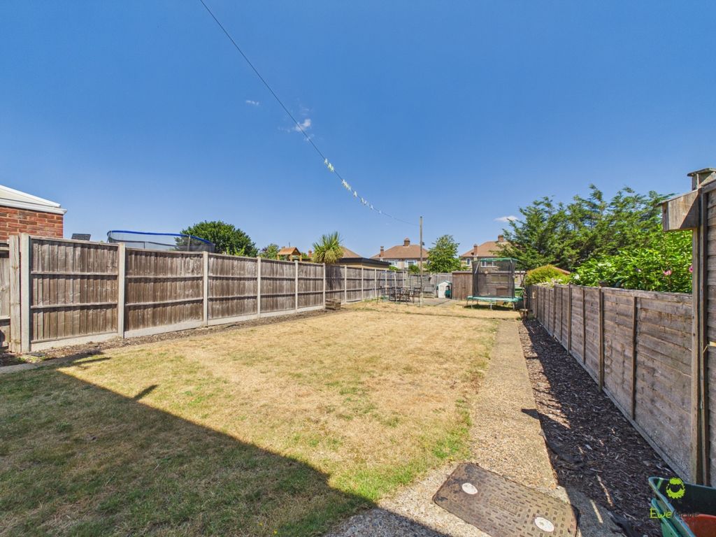 Property photo 3 of 13 Presented By Kevin At Ewemove Abbey Wood And Belve