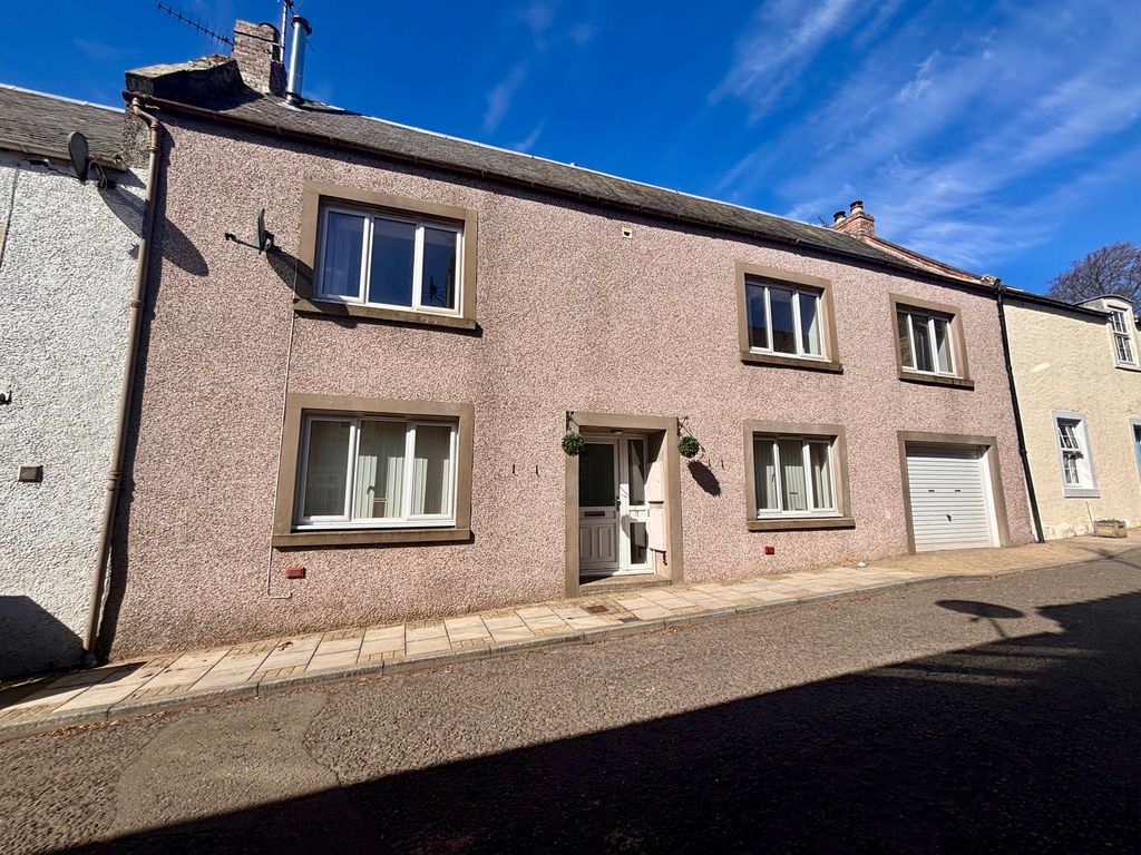 Property photo 1 of 31