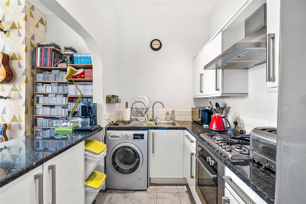 Property photo 2 of 13 Picture No. 03