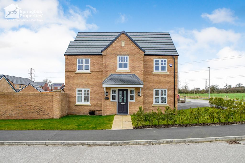 Property photo 1 of 22 Front View