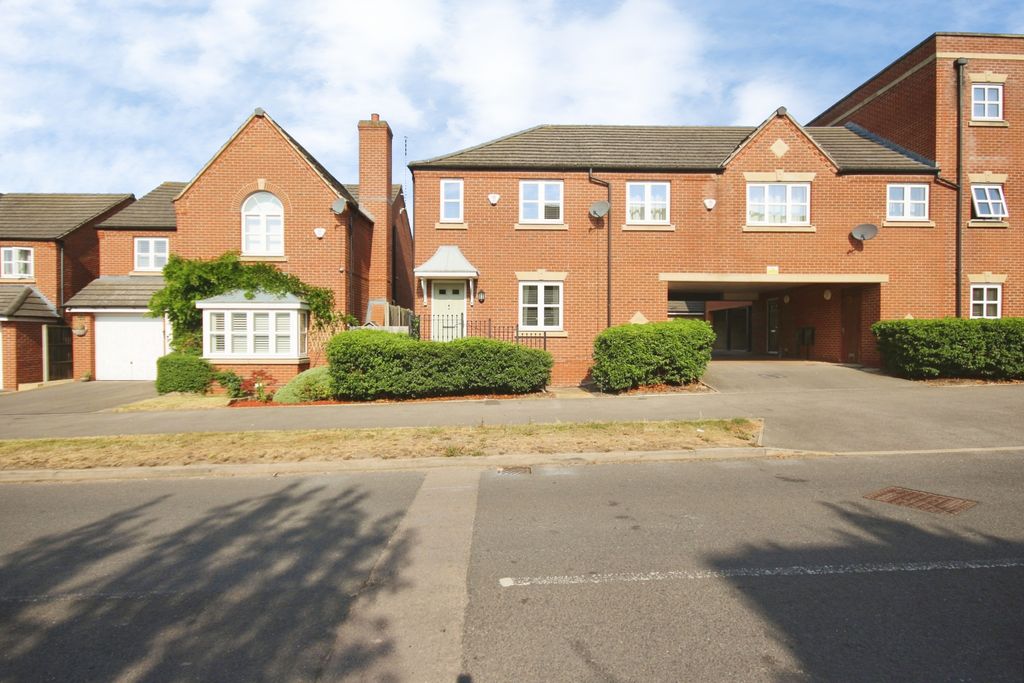 Property photo 1 of 22