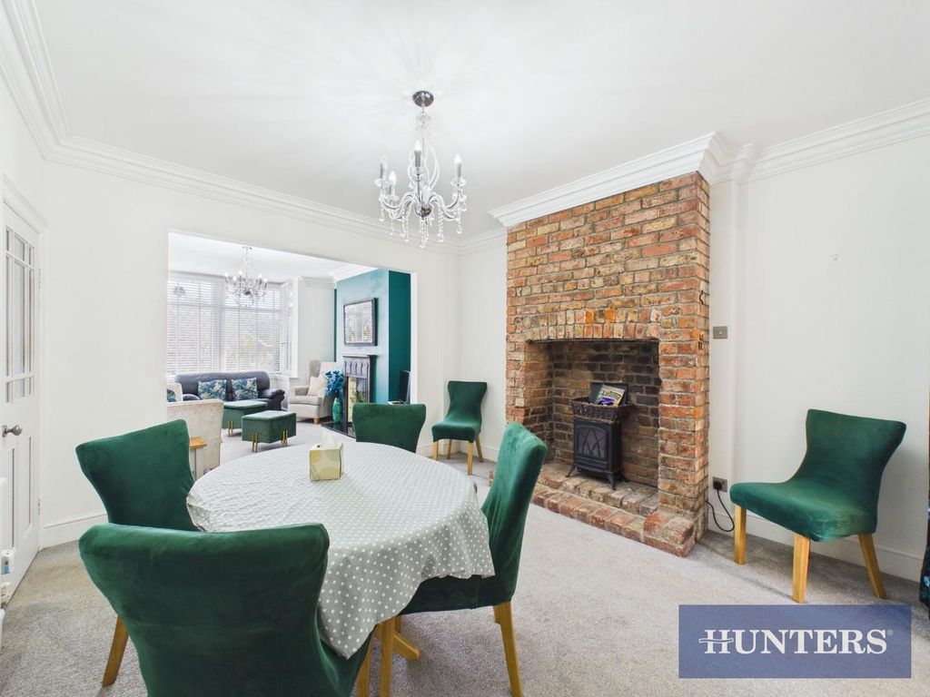 Property photo 3 of 19 Cam02804G0-Pr0479-Still015.Jpg