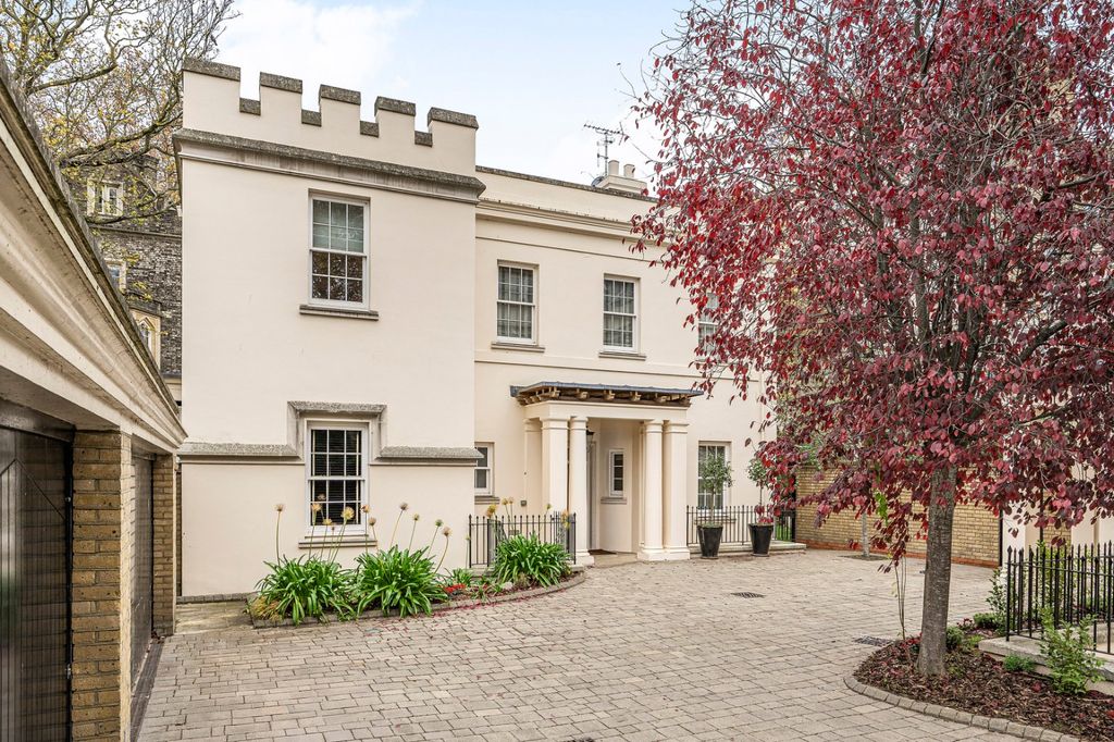 Property photo 1 of 18 Picture No. 20