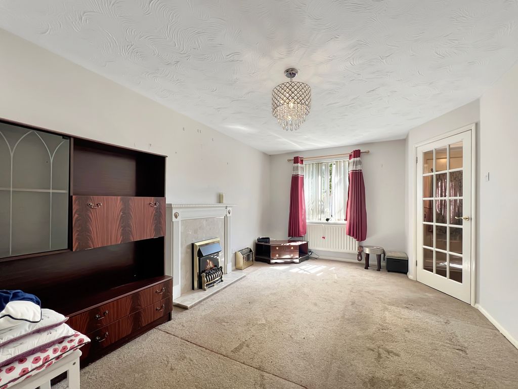 Property photo 2 of 11 Eb062F3469483Afa4477807511Dd1Bb9c0F01Baa