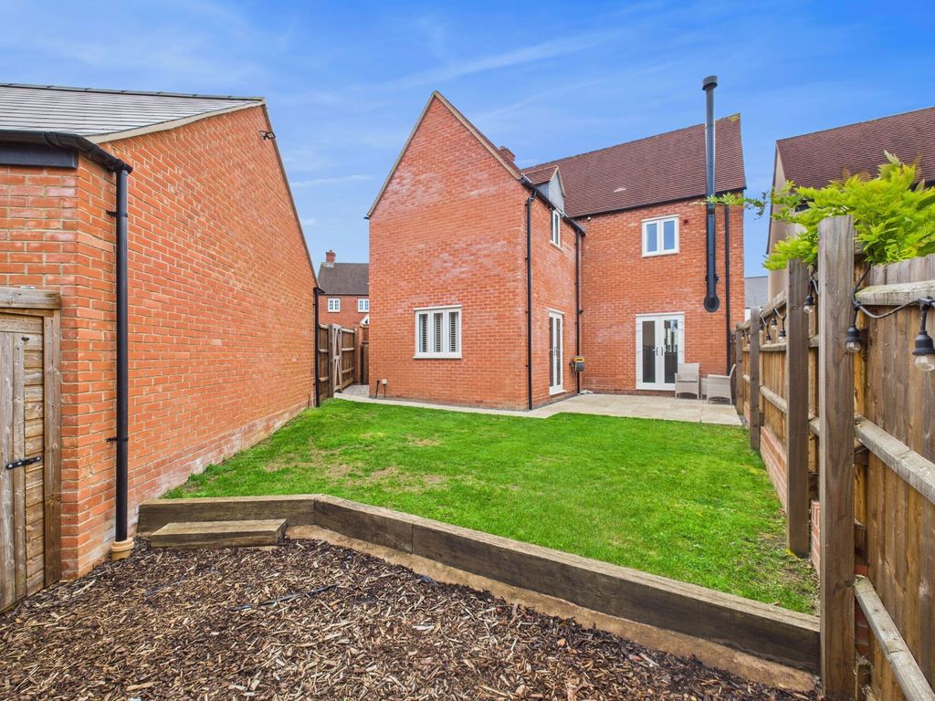 Property photo 2 of 30