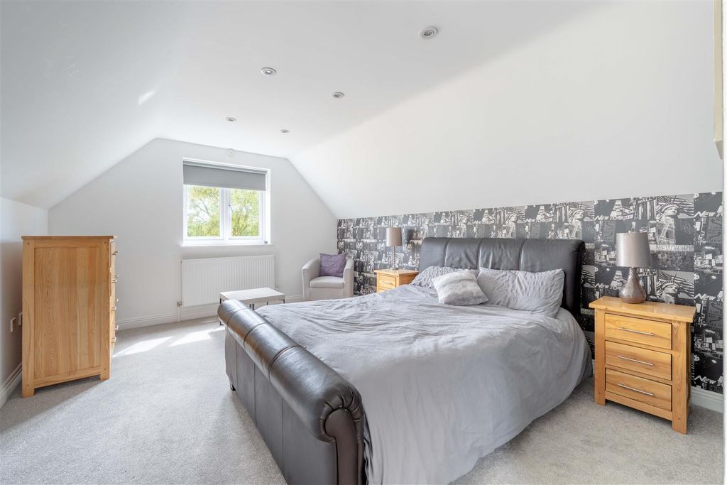 Additional image 28 of 5 bed detached house for saleMoulton Lane, Boughton, Northampton NN2