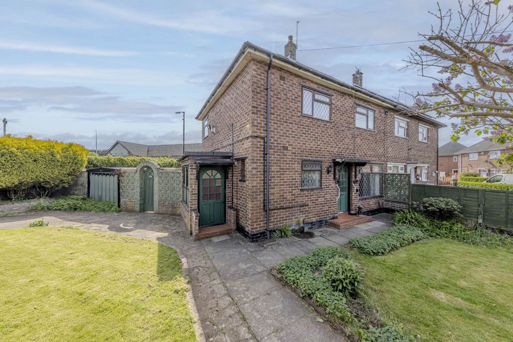Property photo 1 of 25