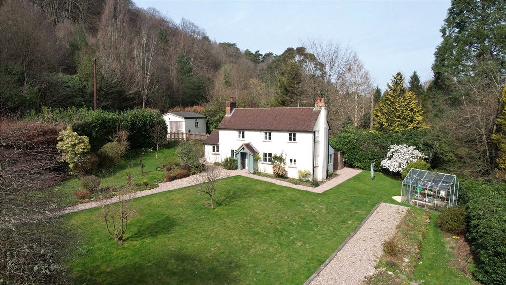 Property photo 3 of 15 Picture No. 16