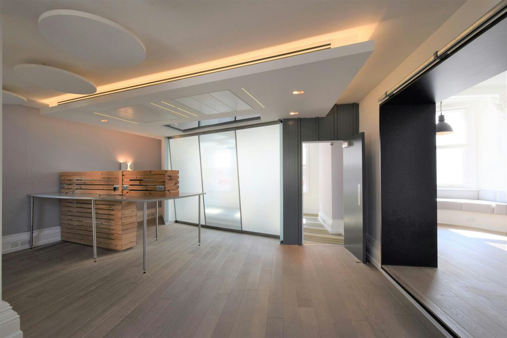 Property photo 3 of 4 2