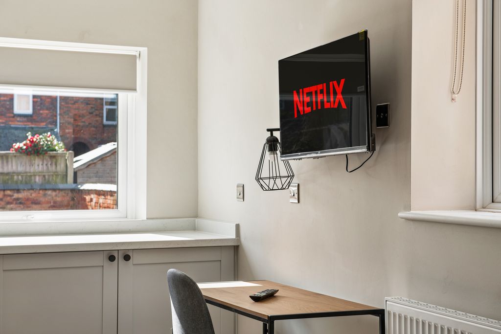 Property photo 3 of 11