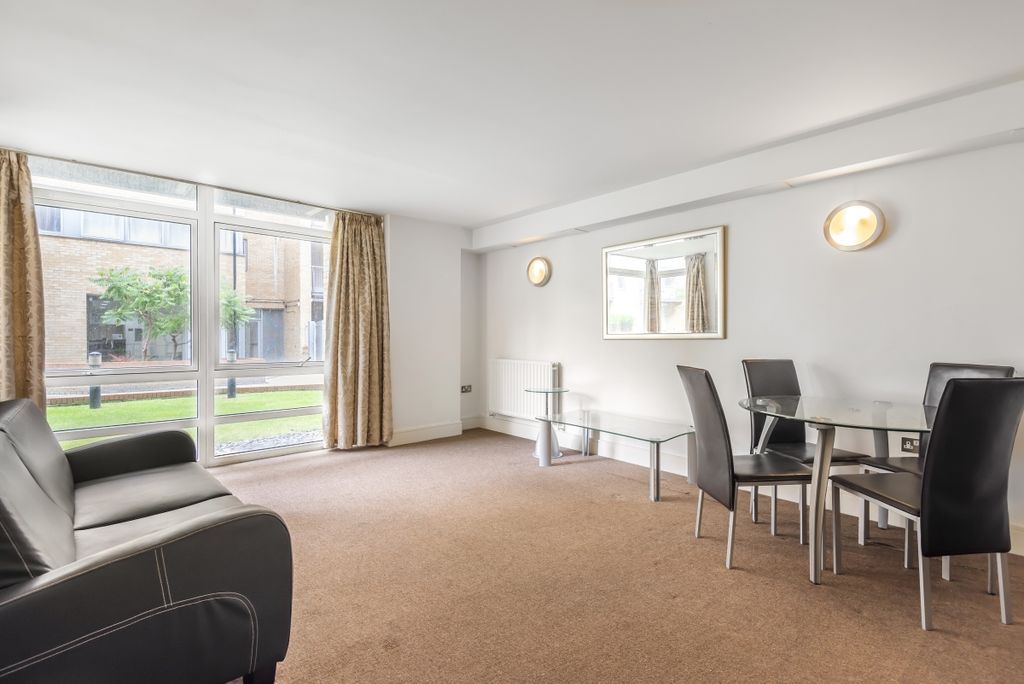 Property photo 2 of 7 608064 (1)