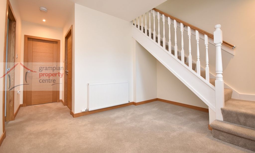 Property photo 3 of 27 H2 .Jpg