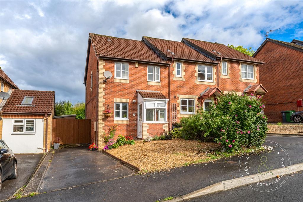 Property photo 1 of 35 Hern Crabtree-1179.Jpg