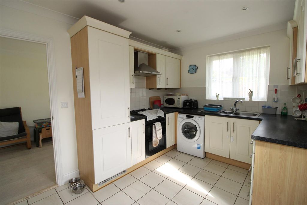 Property photo 3 of 12 Img_4527.Jpg