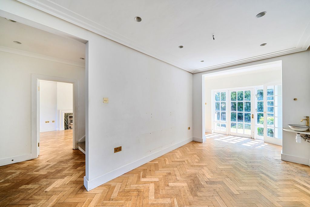 Additional image 17 of 4 bed detached house for saleCavendish Drive, Edgware HA8