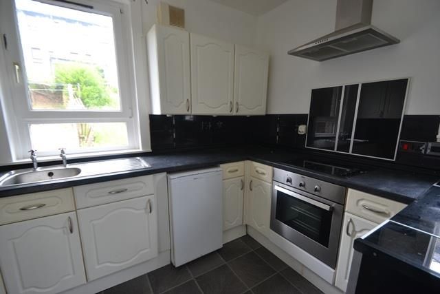 Property photo 1 of 3