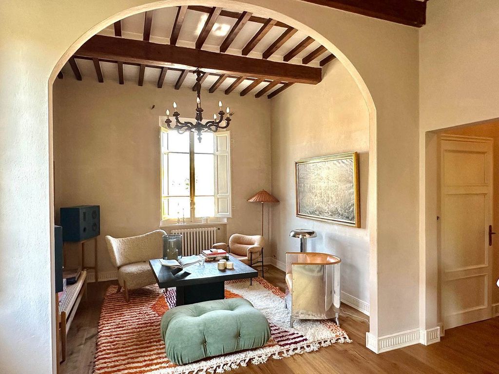 Property photo 3 of 30