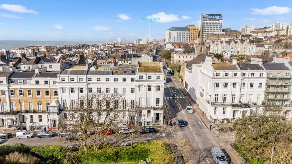 Additional image 47 of 3 bed flat for saleSussex Square, Brighton, East Sussex BN2