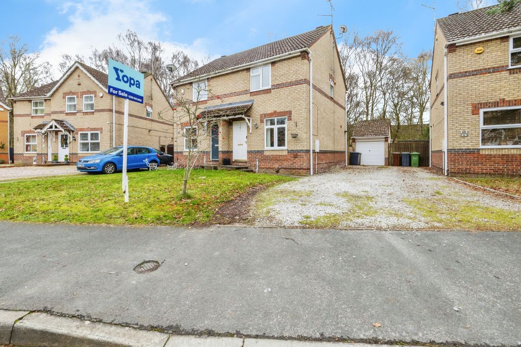 Property photo 1 of 16 2025-12-29-8Ashclose023