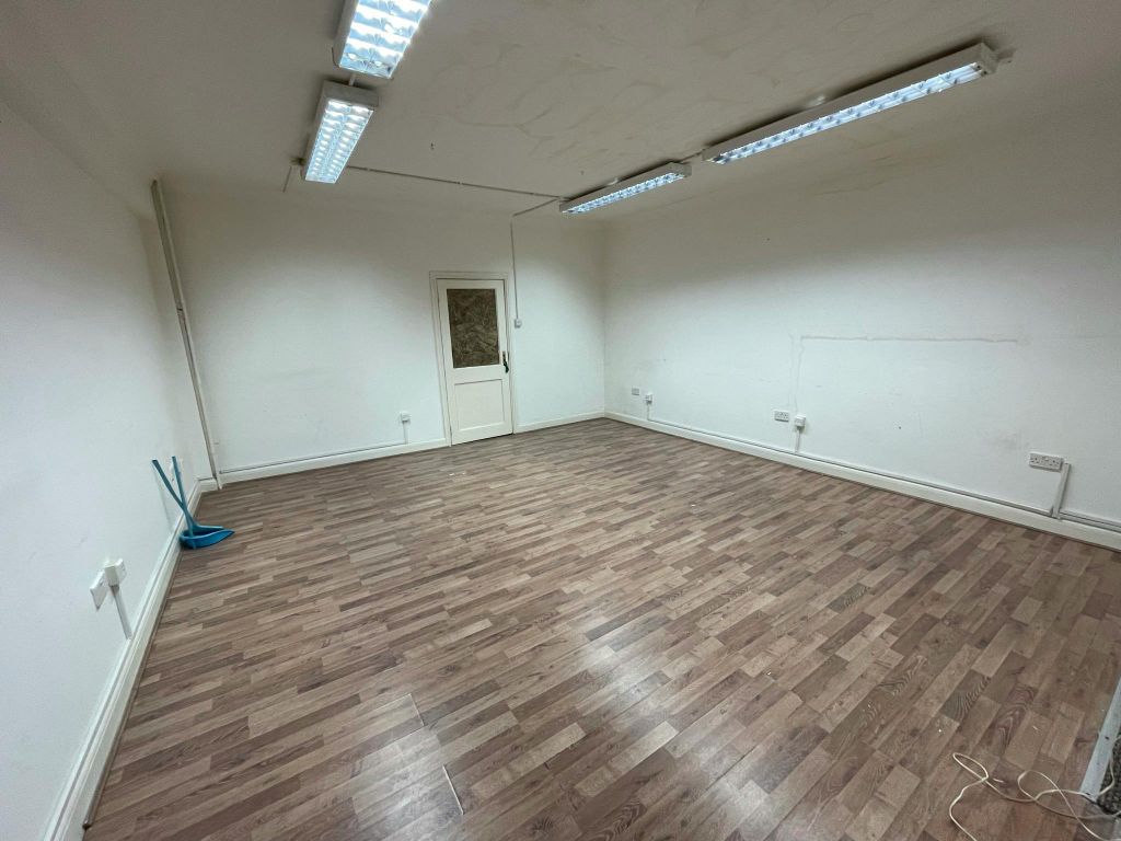 Property photo 2 of 9 Img_1220.Jpeg