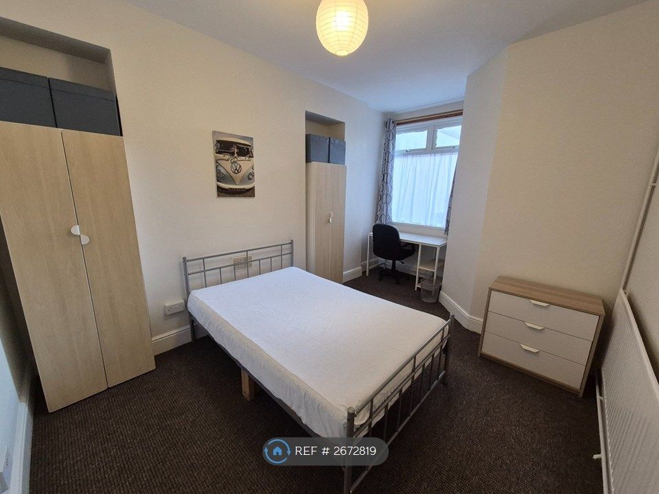 Property photo 2 of 5