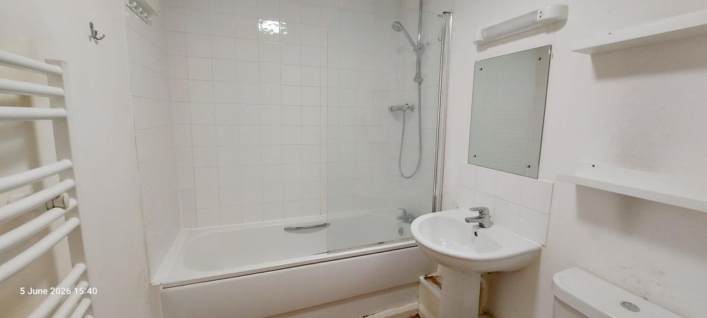 Property photo 2 of 15 Bathroom