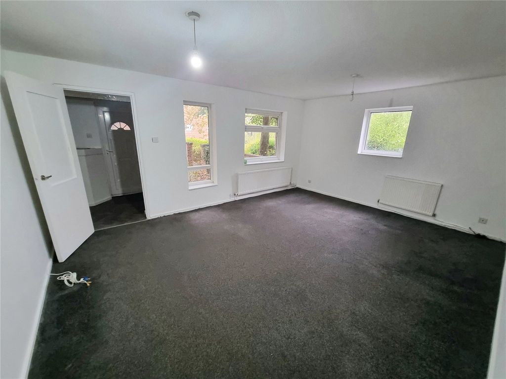 Property photo 3 of 15 Picture No. 42