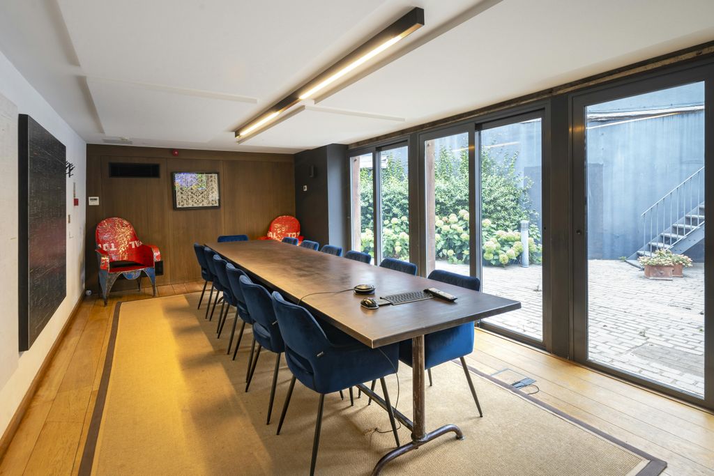 Property photo 3 of 12 The Mews 1A Birkenhead Street London WC1H 8Ba  Boardroom.Jpg