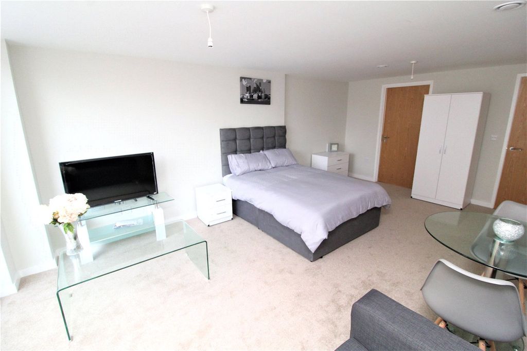 Property photo 1 of 4 Picture No. 02