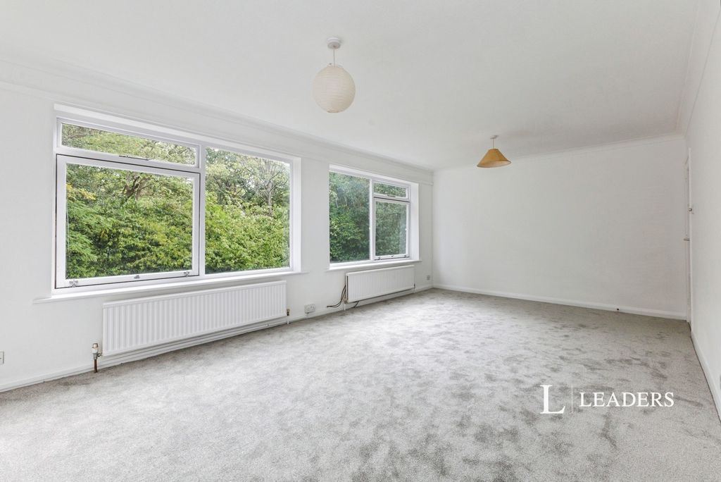 Property photo 2 of 9 Pbox-Img.Jpg