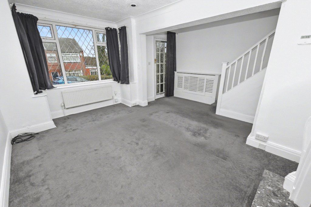 Property photo 2 of 15 Picture No. 12