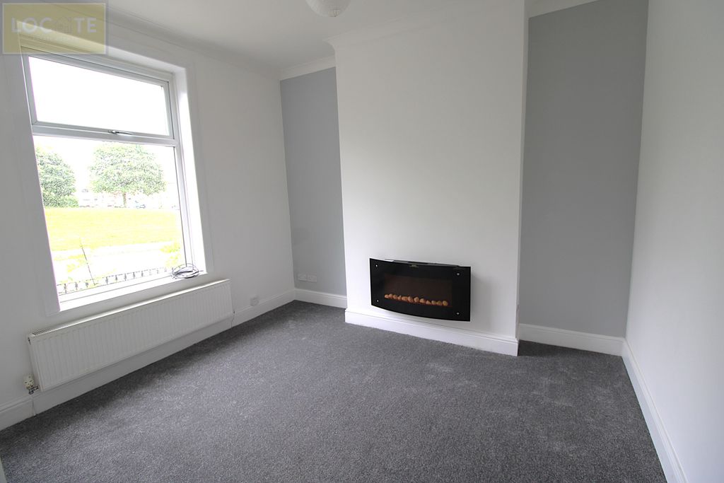 Property photo 2 of 8 Img_8645.Jpg